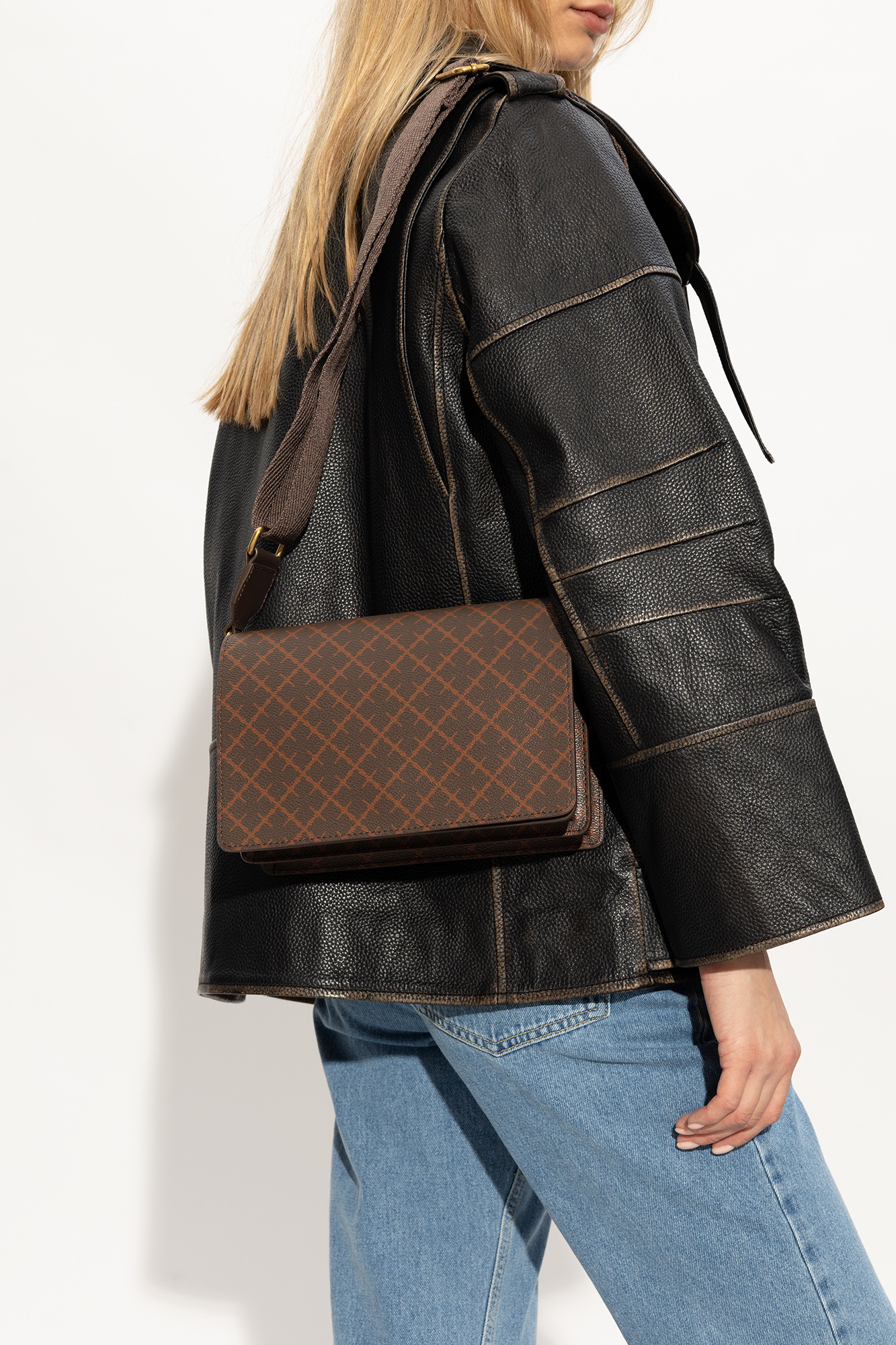 Brown Loenna shoulder bag By Malene Birger GenesinlifeShops